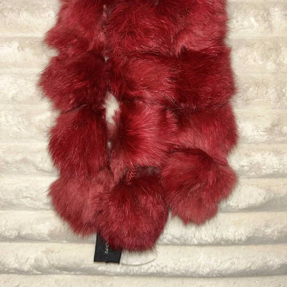 CEJON GENUINE RABBIT FUR POM POM Red 60